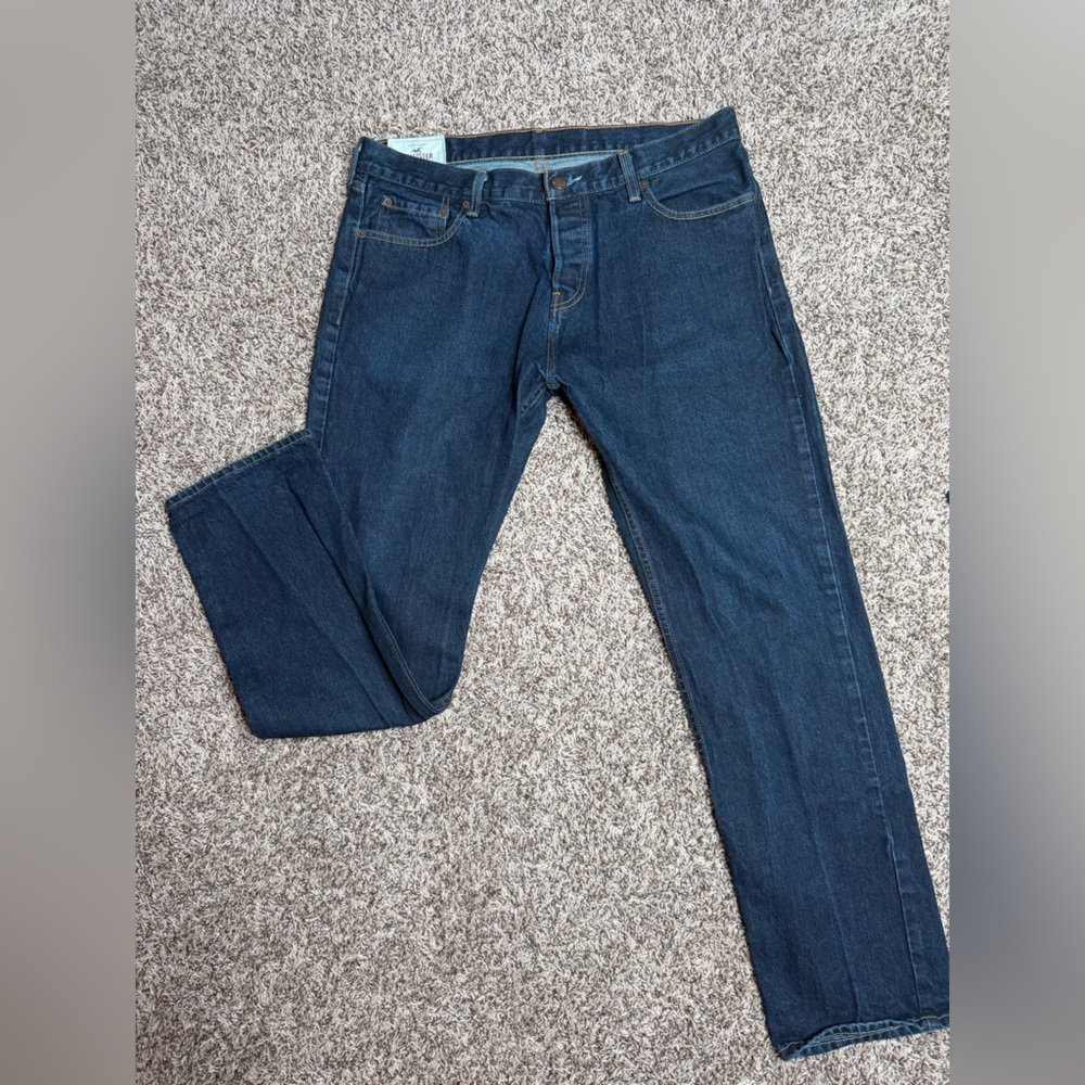 Hollister Men's Dark Blue Straight Jeans